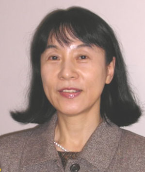 마스다 미야코 일본 도쿄 지요다구 구단중학교 교사
