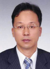 윤성이 경희대 정치외교학 교수