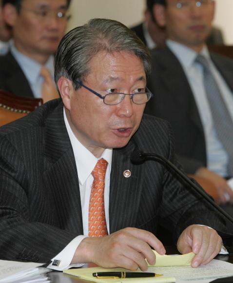 유명환 외교통상부 장관