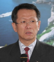 정익교 부산대교수