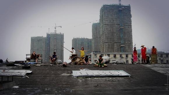 두아트 베이징 개관전에 참여하는 작가 가오스창 작품.