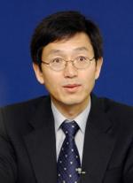 靑정책실장에 성경륭씨