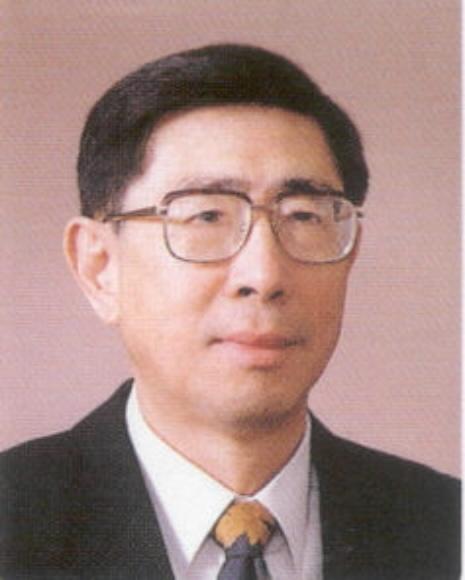 이주천 KAIST 물리학과 명예교수