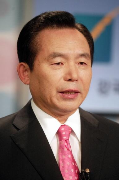 이인제 후보