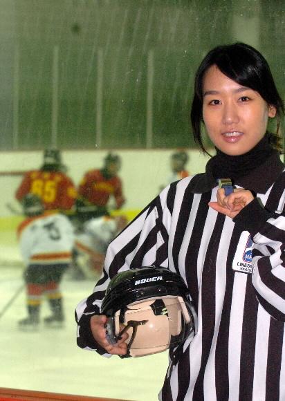 국내 여자 1호 아이스하키 국제심판인 이태리씨