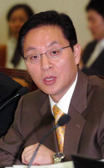 정두언 한나라당 의원