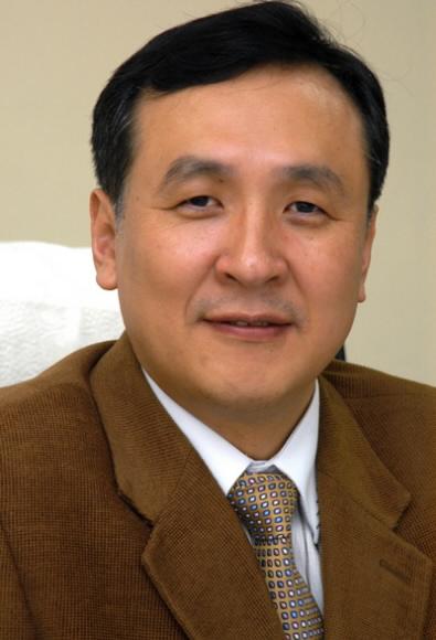 최진혁 충남대 자치행정학과 교수