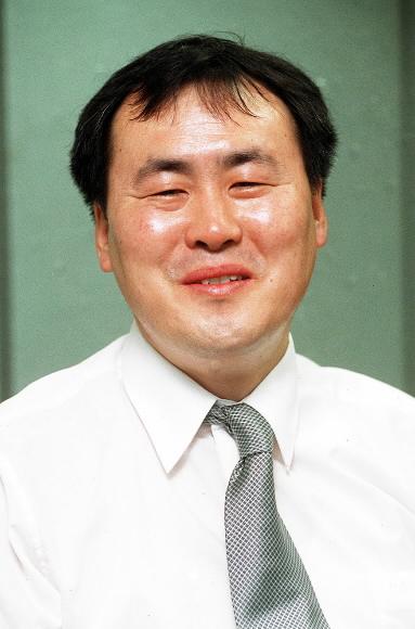 김규환 문화부 부장급