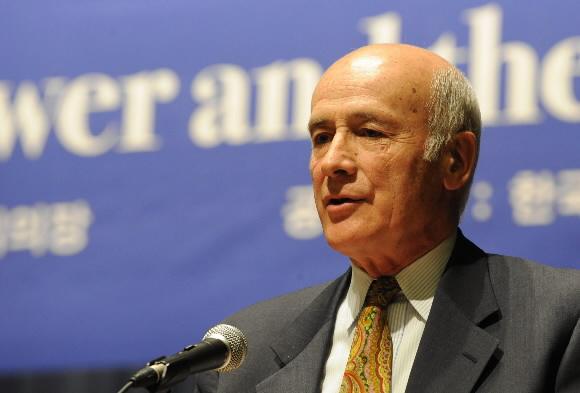 조지프 나이 하버드대 교수