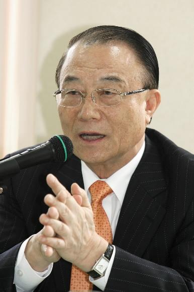 최시중 방송통신위원장