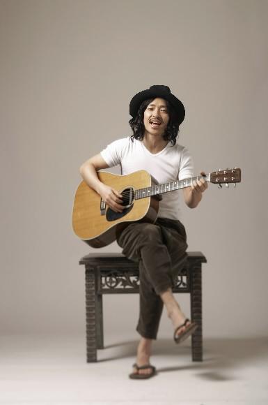 강산에
