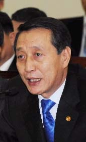 강무현 전 해양수산부장관