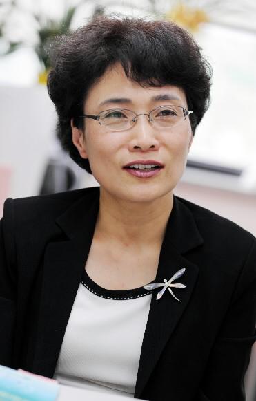 안인경 한국외대 통번역대학원 원장