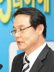 홍사덕
