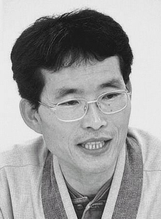 이병천 강원대 경제학과 교수