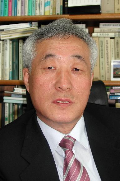 전운성 강원대 농업자원경제학과 교수