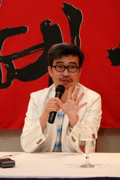 작가 김탁환