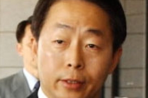 YS 차남 김현철 “김무성, 5·16 혁명 발언 쪽팔려”