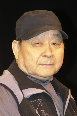권오일 연극연출가