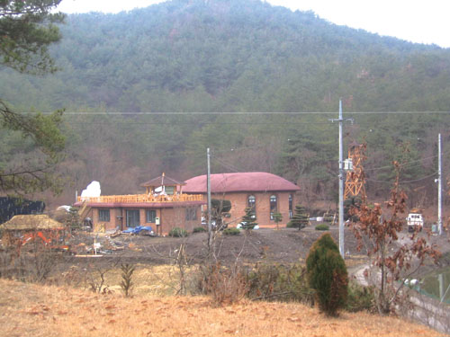 평화원 전경