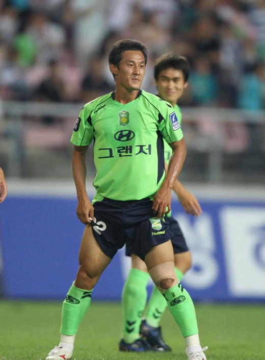 김형범
