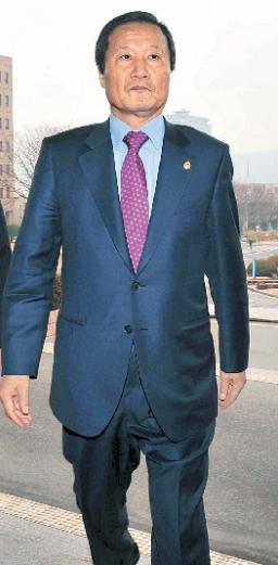 “머뭇거릴 시간 없다”