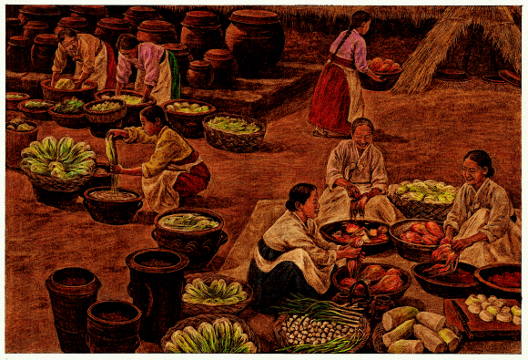 늦은 가을 치마저고리 차림에 앞치마를 한 어머니들이 김장을 담그고 있다. 채반과 물두멍(점선 안), 도마, 자배기가 보인다.  출판기획사 토박이 자료제공