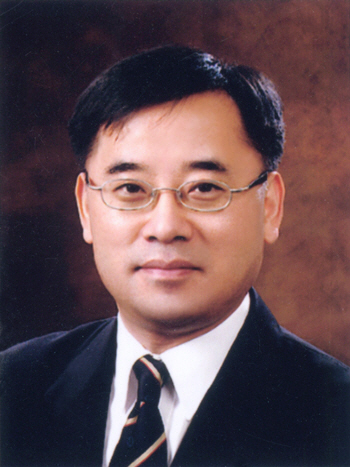 유재웅 을지대 홍보디자인학과 교수