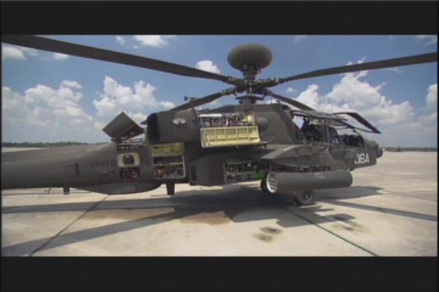 아파치 헬기, M1 에이브럼스 전차 등 최강 공격 무기를 집중 해부한 EBS ‘다큐10＋’ 2부작 ‘최강의 병기 이렇게 만들어진다’. 