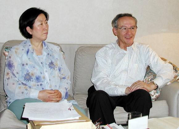 조정래 대하소설 ‘태백산맥’을 번역해 황금언어상을 받은 변정원(왼쪽)·조르주 지겔메이어 씨 부부. 