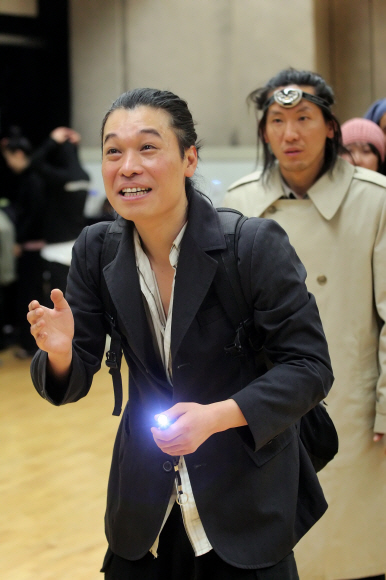 페르귄트역을 맡은 정해균.