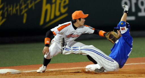 “휴~ 살았다”