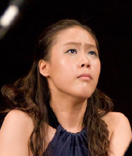 피아니스트 손열음씨