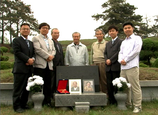 병무청이 올해 최고의 ‘병역이행 명문가’로 선정한 백동림씨 일가족. 백씨 일가의 군 복무기간은 모두 52년9개월이다. 병무청 제공