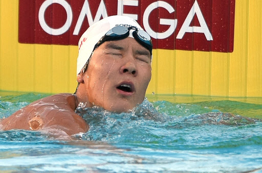 2009로마 세계수영선수권대회에 출전한 박태환이 27일 오후(현지시각) 이탈리아 로마 포로 이탈리코 메인풀에서 열린 남자 자유형 200m 준결승 레이스를 마친 후 허망한 표정을 짓고 있다. 박태환은 조 5위, 전체 16명 중에서는 13위로 8명이 겨루는 결승에 오르지 못했다.    연합뉴스