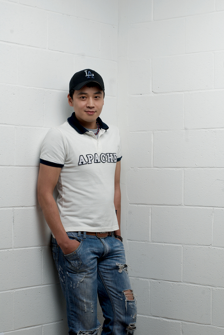 코리안 메이저리거 추신수의 동생인 신인 배우 추민기