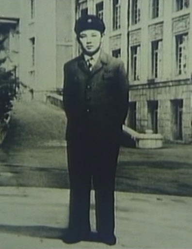 김 위원장의 대학 시절 사진.  