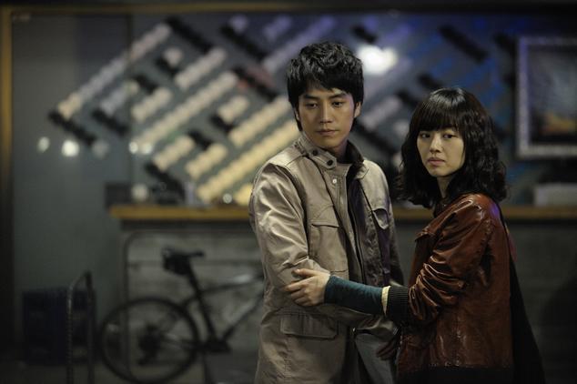 시청률이 낮은 데다 수익성이 떨어진다는 이유로 2008년 3월 막을 내린 KBS TV 단막극 ‘드라마시티’의 한 장면. KBS 제공