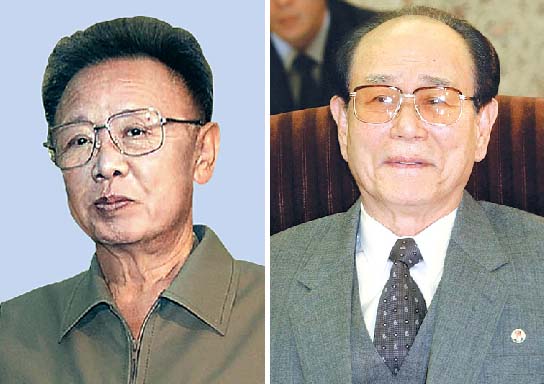 김정일(왼쪽)·김영남