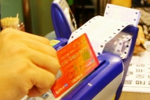 2분기 카드사용액 전년비 5.9% 증가…“배달앱 등 영향”