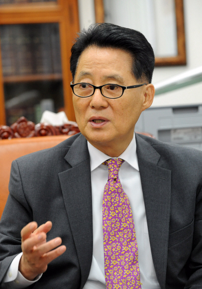 박지원 민주당 원내대표