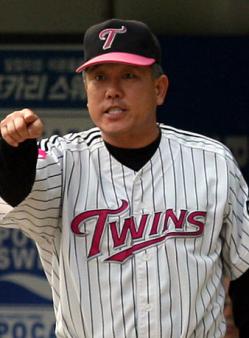 롯데 로이스터 떠난 자리 양승호 고려대 감독 온다