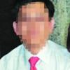 덩, 영사들과 ‘다정한 모습’ 인증샷 남겨두고 족쇄로 이용