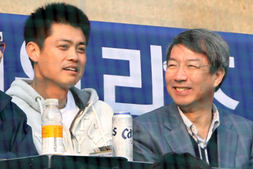 “외로워도 슬퍼도…”