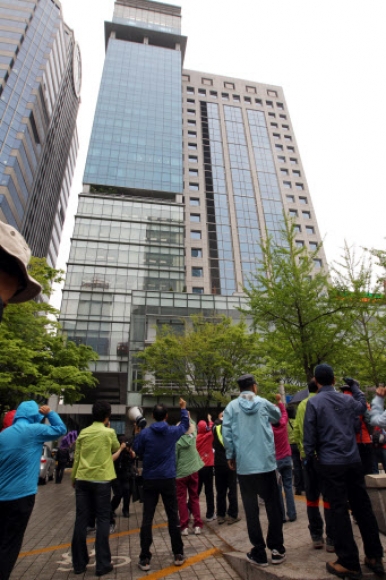 서울 여의도 금융위원회ㆍ금융감독원 금융민원센터 앞 연합뉴스