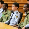 ‘최초의 해적 재판’ 시작… 국내외 100여개 언론사 취재 경쟁