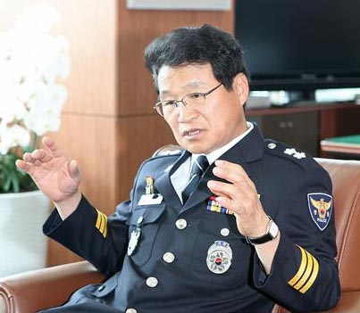 김용판 충북지방경찰청장