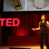 [18분의 소통 TED 2011] “무한 매장은 인간 몸과 세상의 소통”