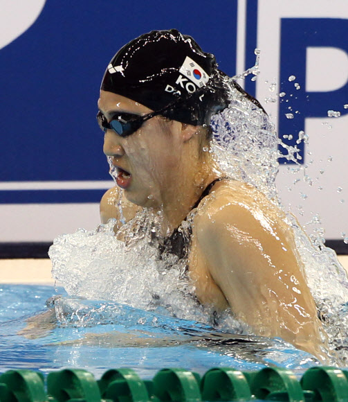 정다래가 여자 평영 200m 경기를 이틀 앞둔 26일 중국 상하이 오리엔탈 스포츠센터 수영장에서 마무리 훈련을 하고 있다. 상하이 연합뉴스