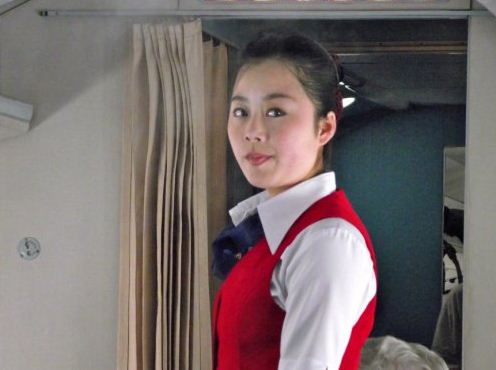 북한 고려항공의 여승무원 <출처: 비즈니스 인사이더 홈페이지>